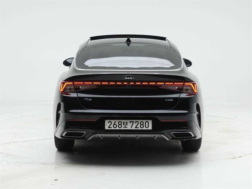 KIA K5 - Vista 5