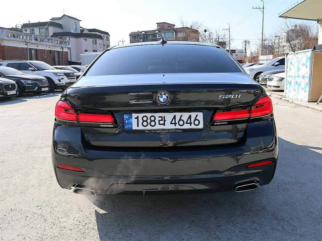 BMW 5 Series - Vista 4