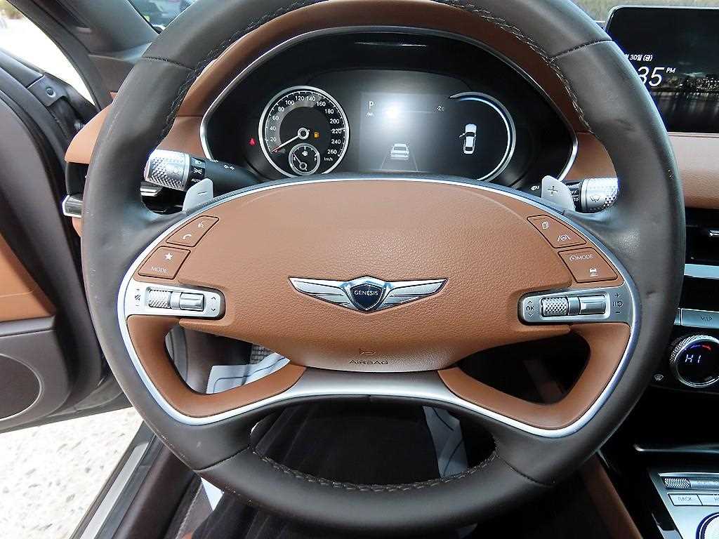 Genesis G80 - Vista 8