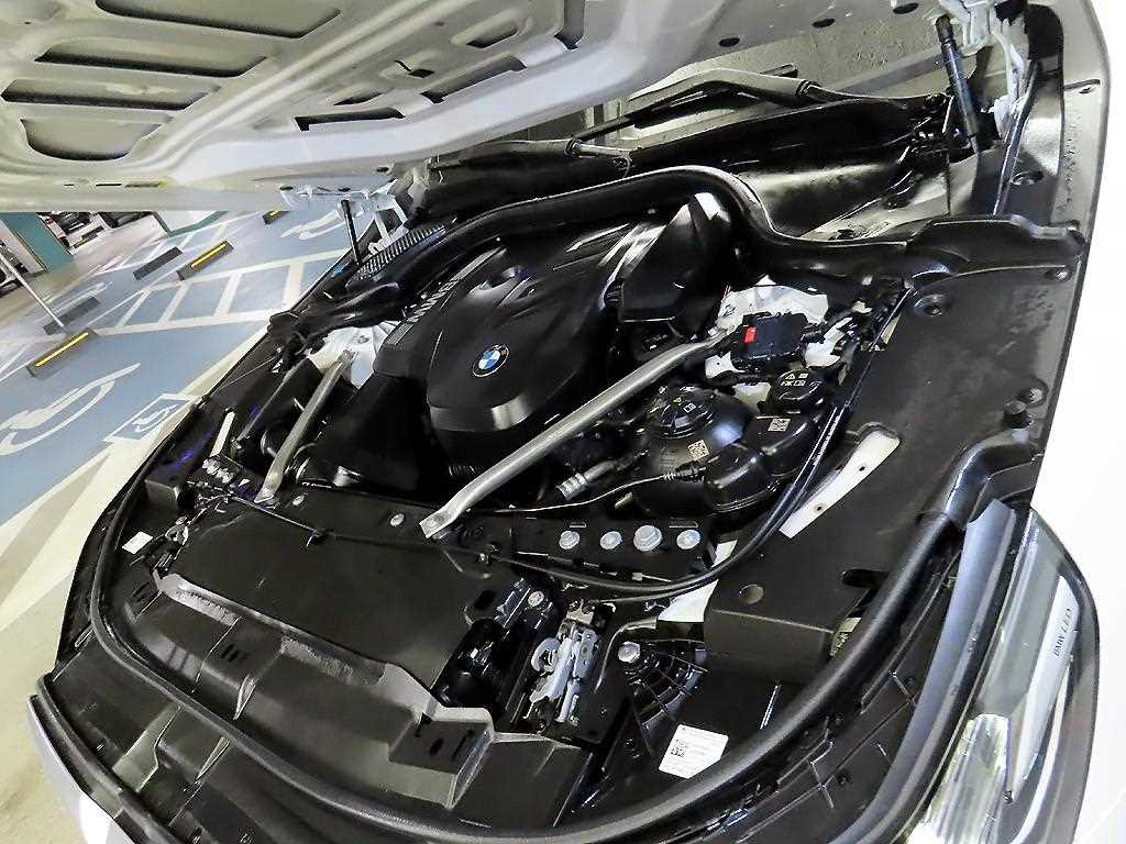 BMW 5 Series 2024 Blanco - Importación desde Corea - HF Imports Iquique - Foto 19