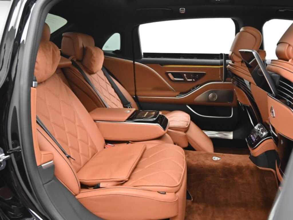 Mercedes Benz S Class - Vista 12