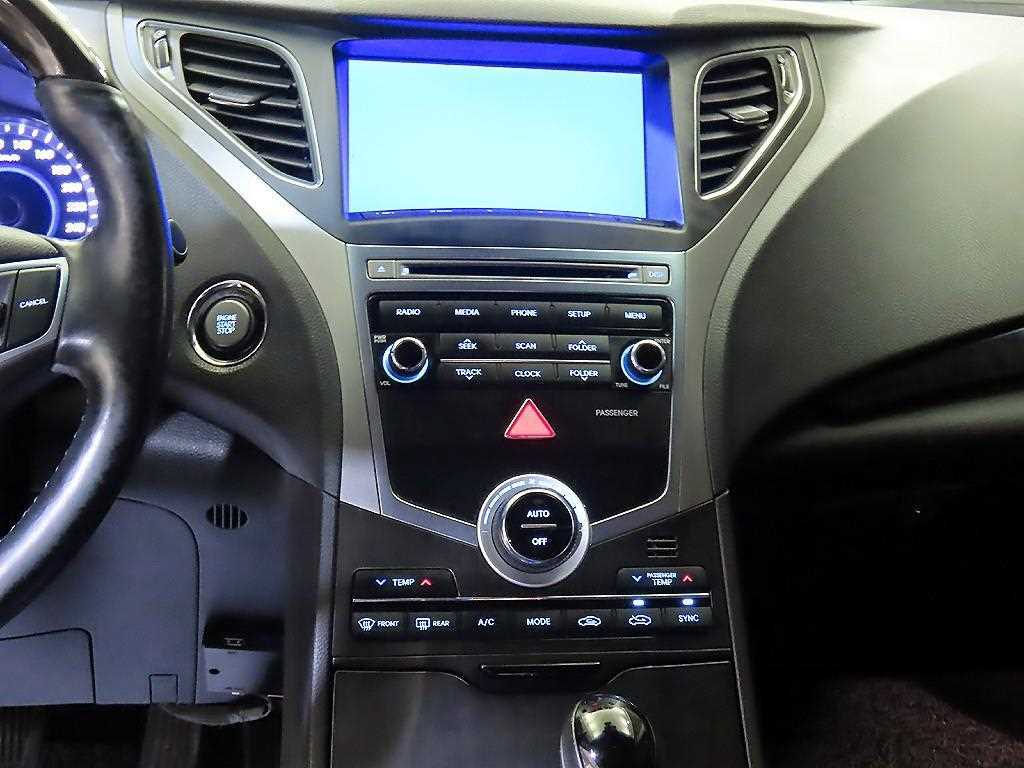 HYUNDAI Grandeur - Vista 11