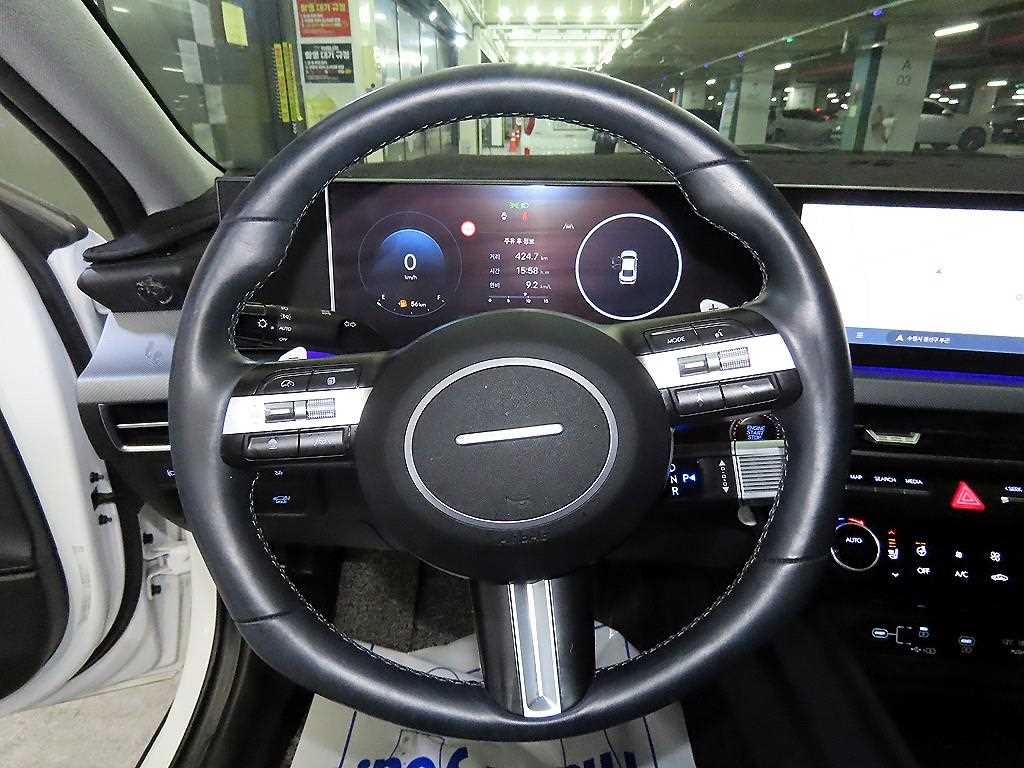 HYUNDAI Sonata - Vista 8