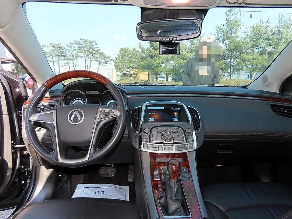 DAEWOO Alpheon - Vista 7