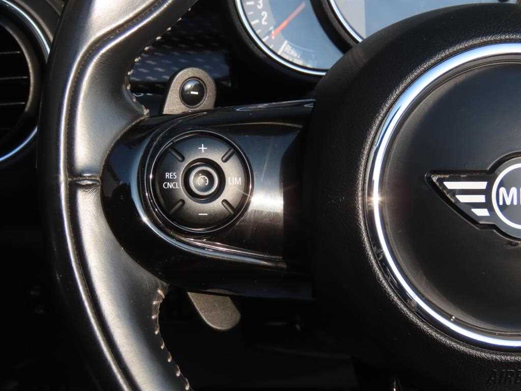 Mini Cooper Convertible - Vista 10