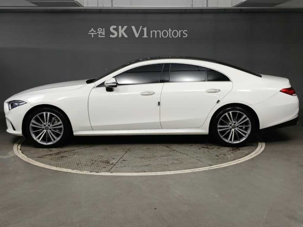 Mercedes Benz CLS Class - Vista 4