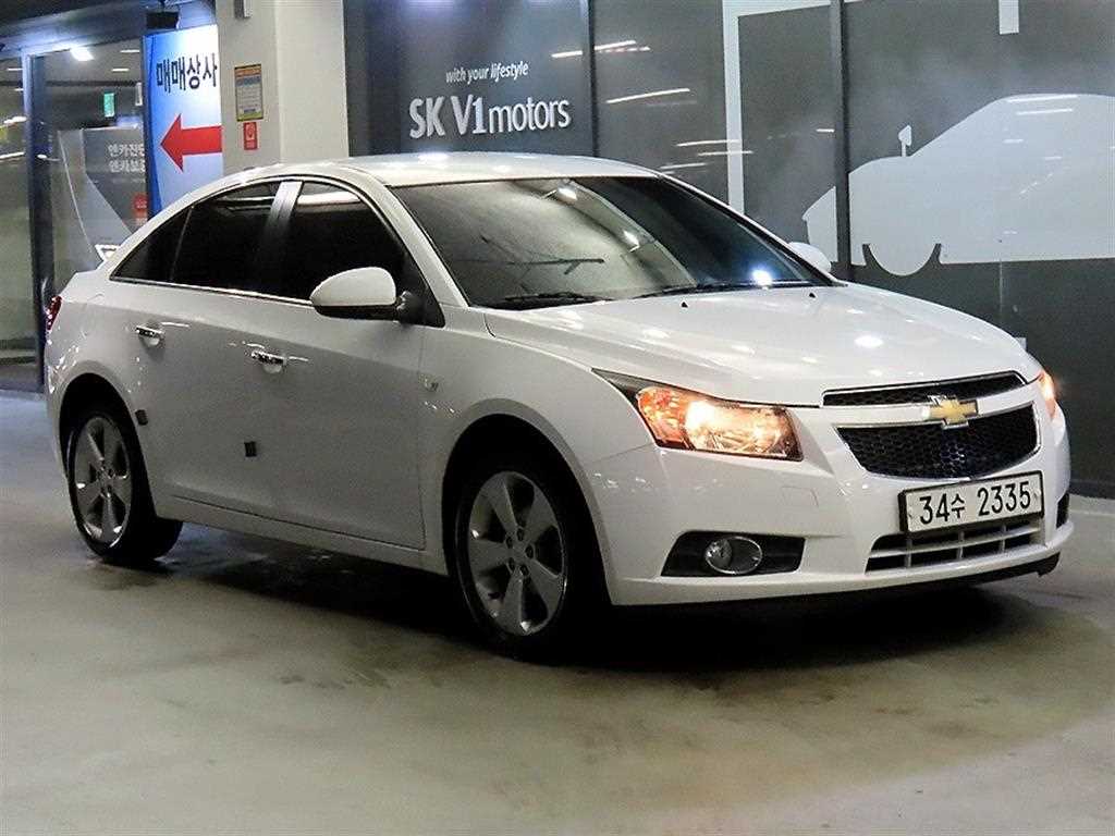 Chevrolet Cruise 2012 Blanco - Importación desde Corea - HF Imports Iquique - Foto 1