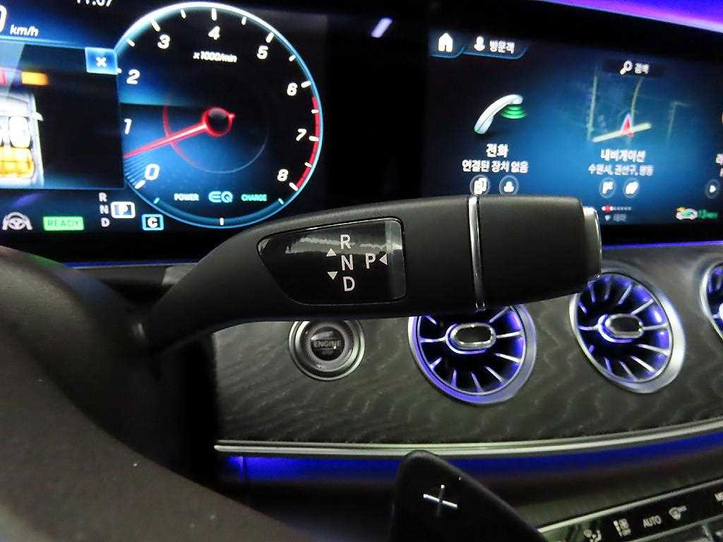 Mercedes Benz CLS Class - Vista 12