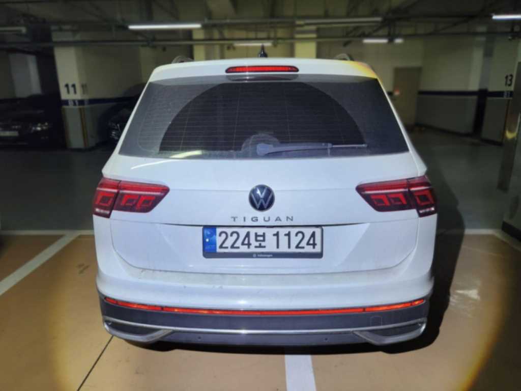 Volkswagen Tiguan - Vista 4