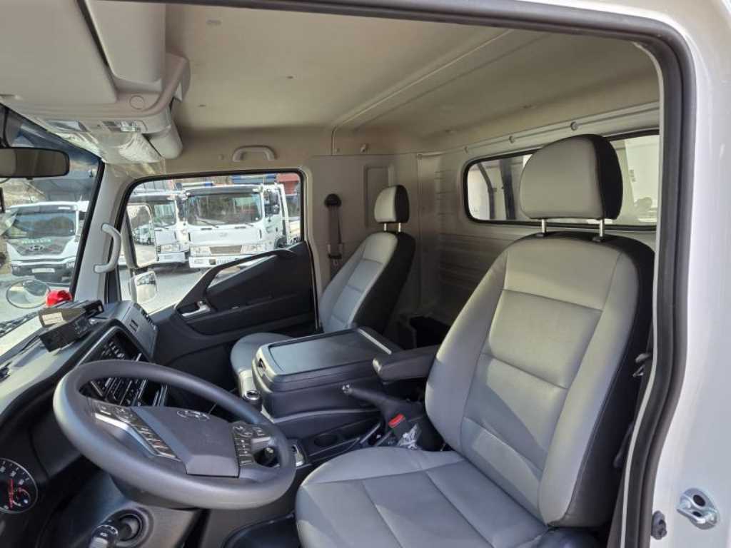 medium and large cargo truck 2019 Blanco - Importación desde Corea - HF Imports Iquique - Foto 15