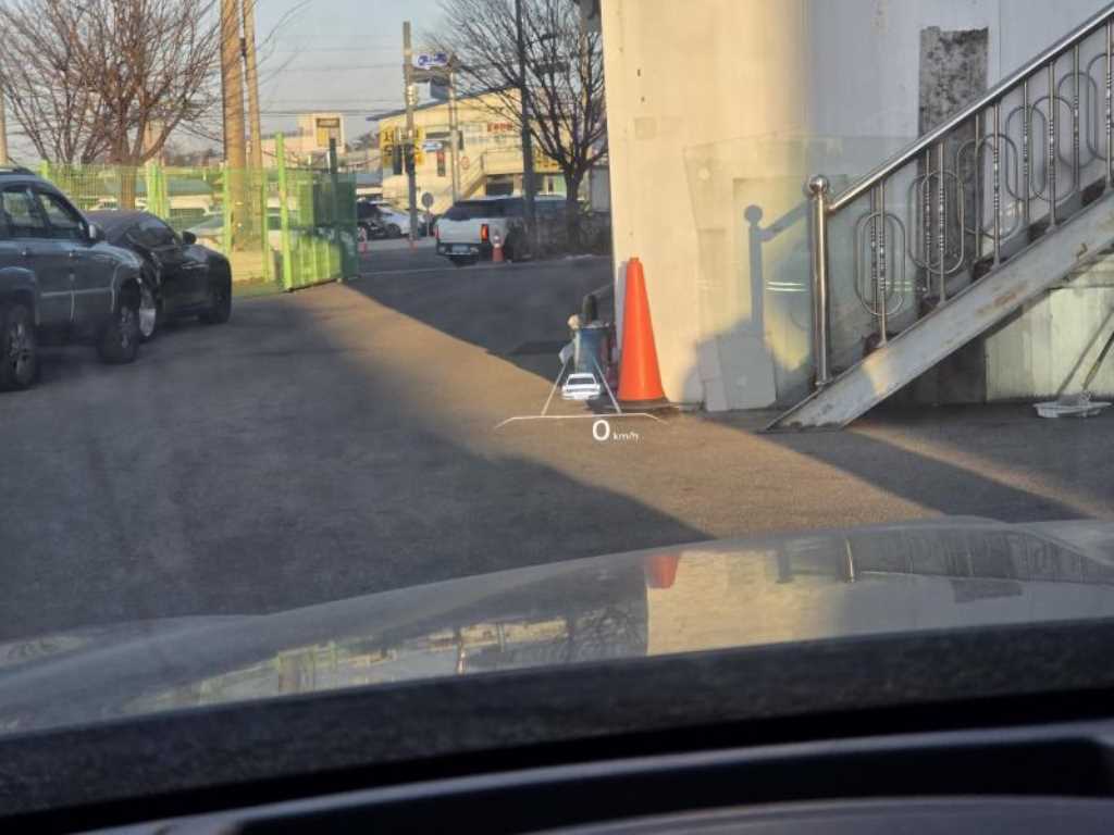 Genesis G80 - Vista 10