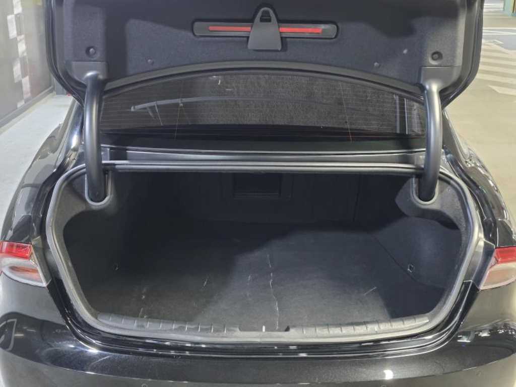 HYUNDAI Grandeur - Vista 5