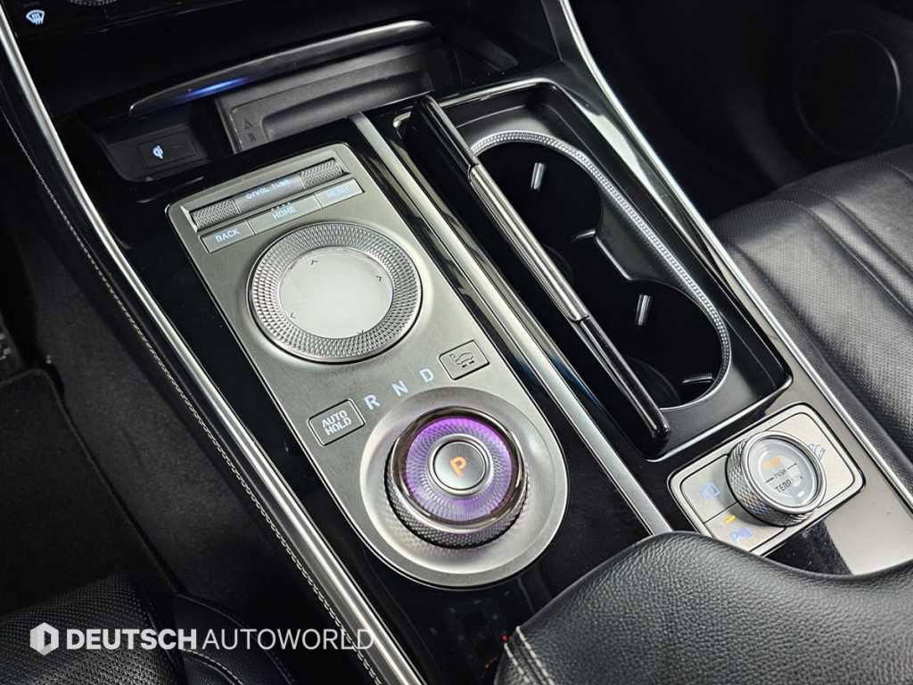 Genesis GV80 - Vista 9