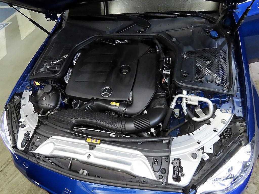 Mercedes Benz C Class 2022 Azul - Importación desde Corea - HF Imports Iquique - Foto 19