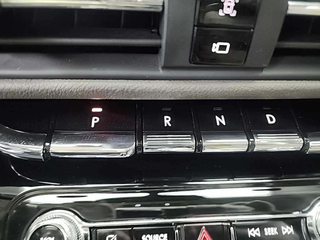 Lincoln Corsair - Vista 8