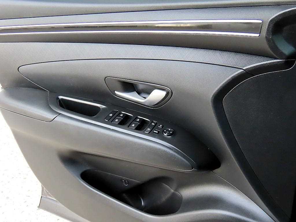 HYUNDAI Tucson - Vista 11