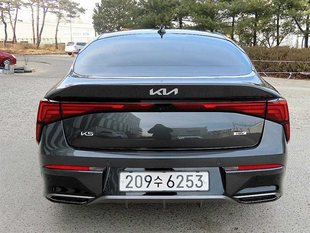 KIA K5 - Vista 4