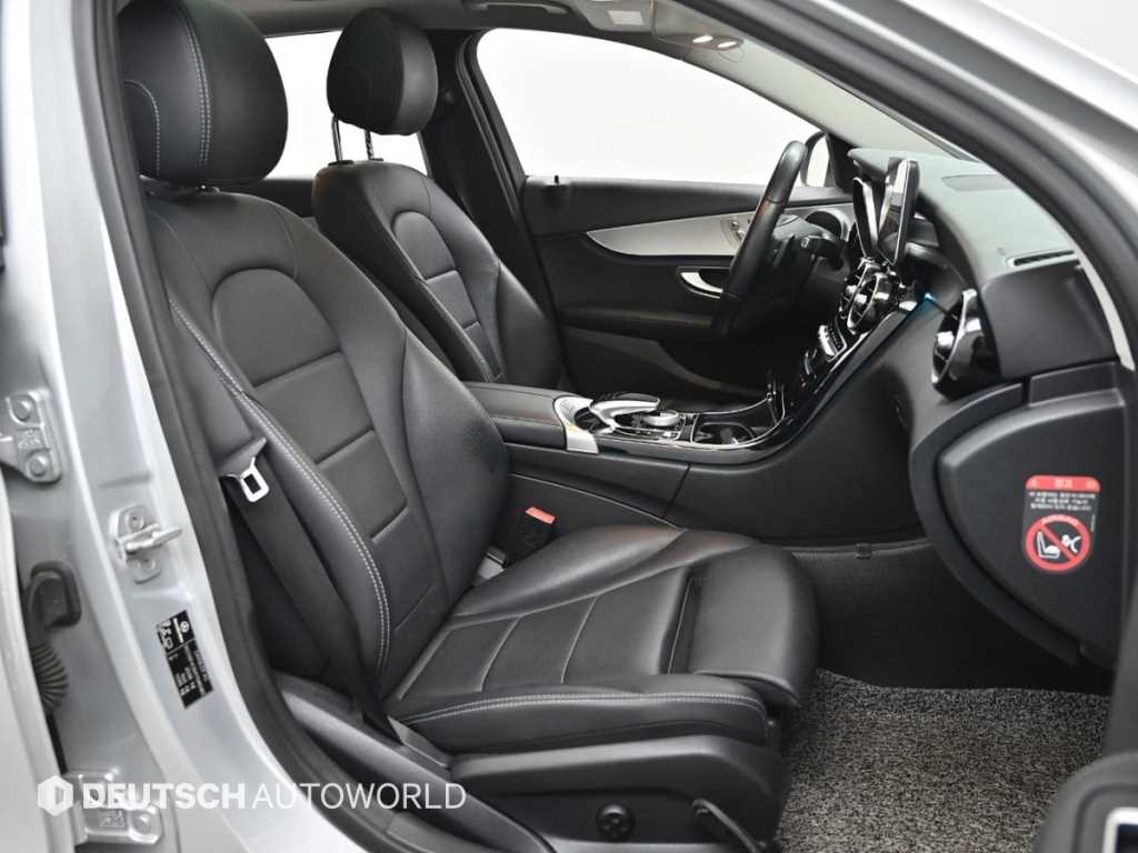 Mercedes Benz C Class - Vista 10