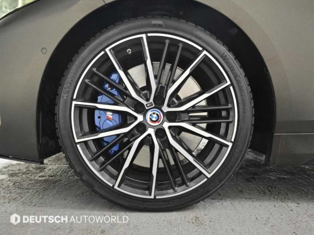 BMW 1 series - Vista 5