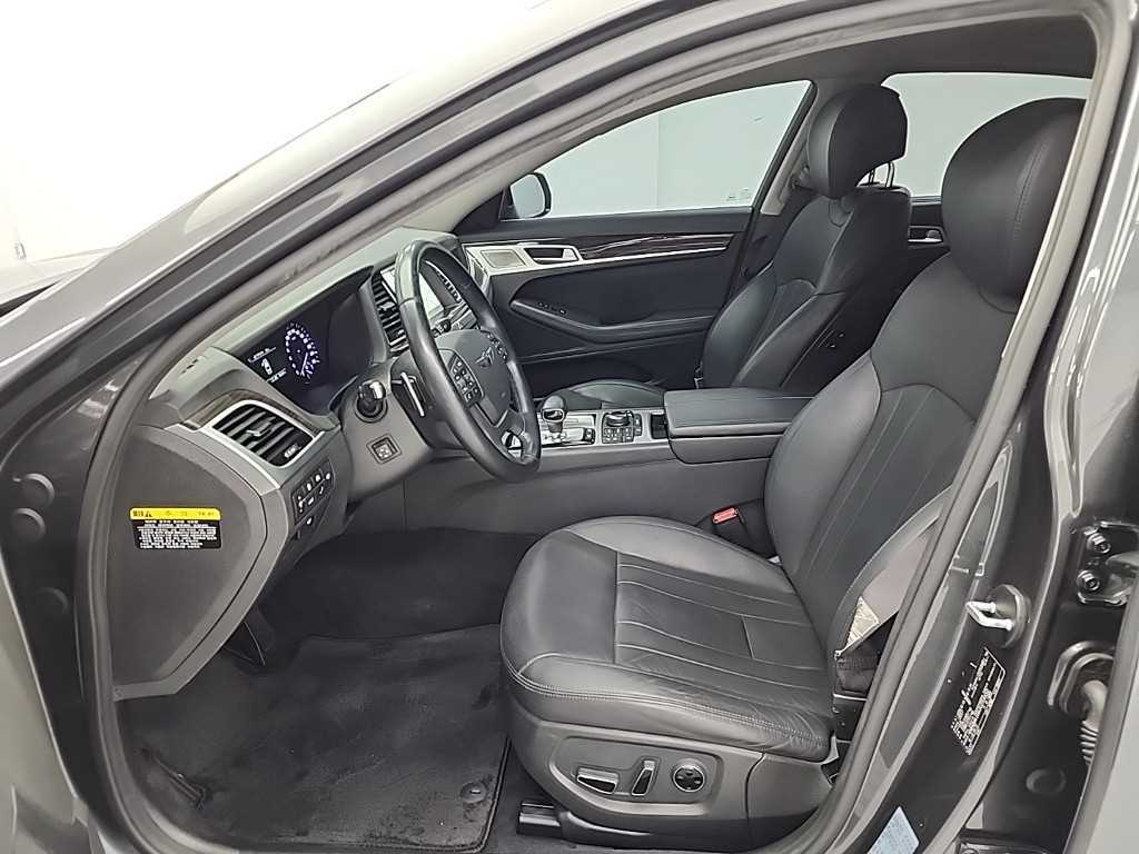 Genesis G80 - Vista 12