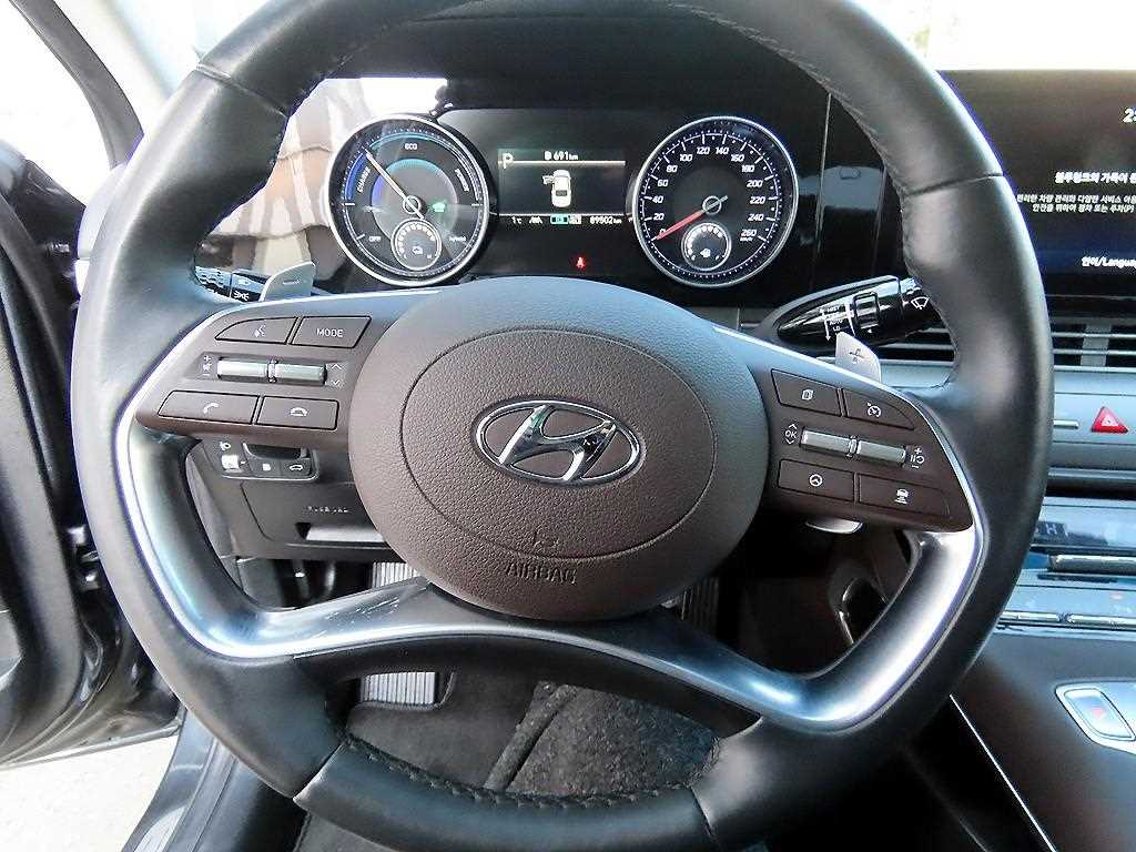 HYUNDAI Grandeur - Vista 8