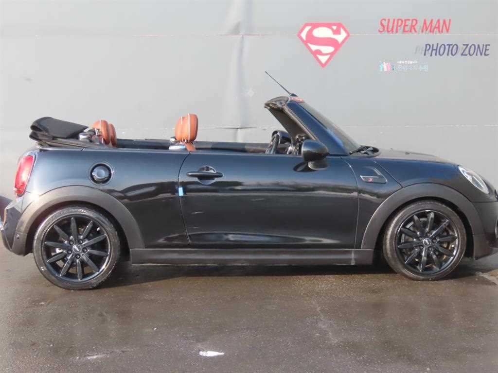 Mini Cooper Convertible - Vista 6