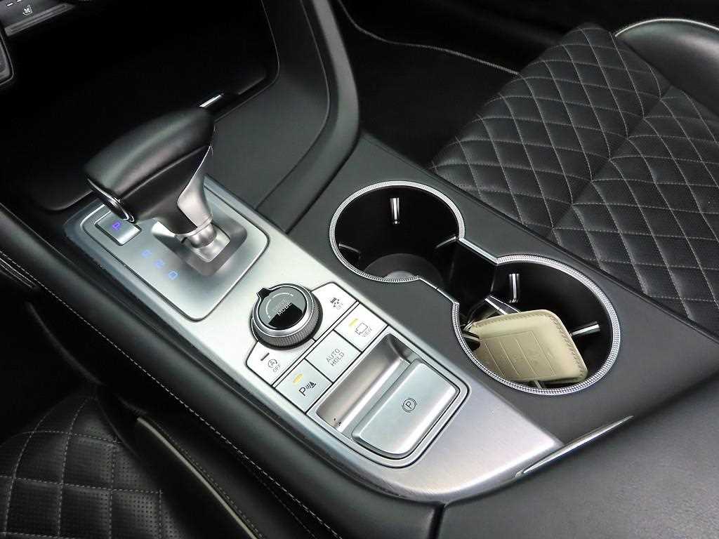 Genesis G70 - Vista 11