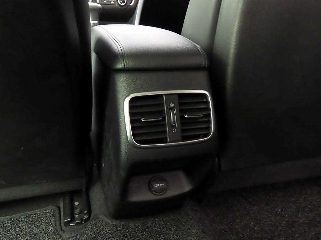 KIA K5 2018 Blanco - Importación desde Corea - HF Imports Iquique - Foto 17