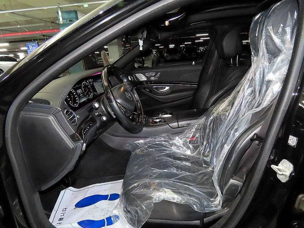 Mercedes Benz S Class - Vista 6