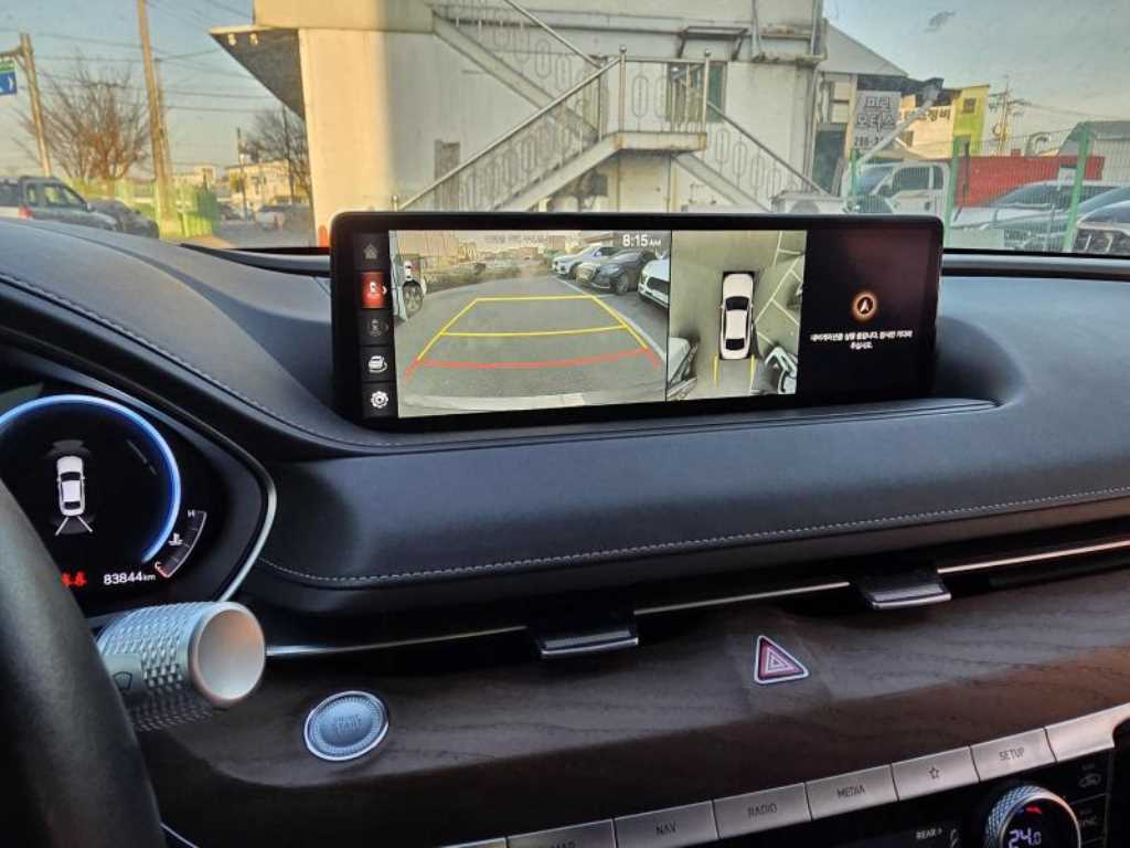 Genesis G80 - Vista 7