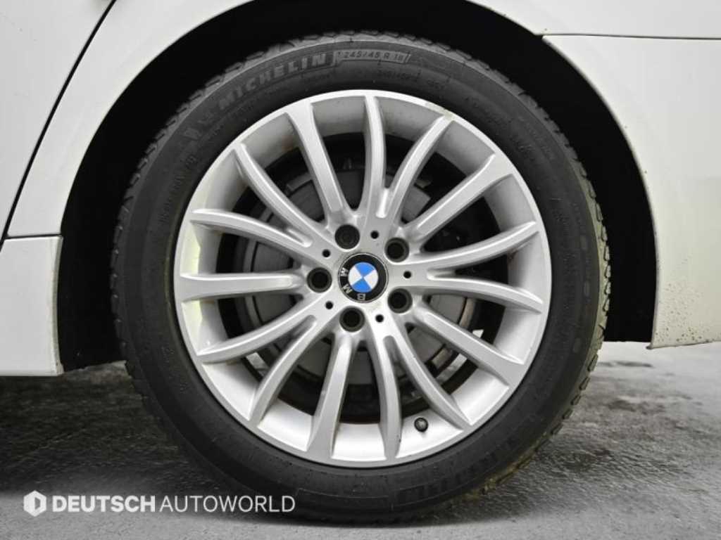 BMW 5 Series - Vista 5