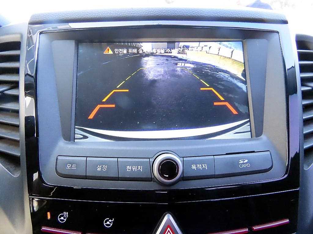 Ssangyong Tivoli 2018 Blanco - Importación desde Corea - HF Imports Iquique - Foto 15