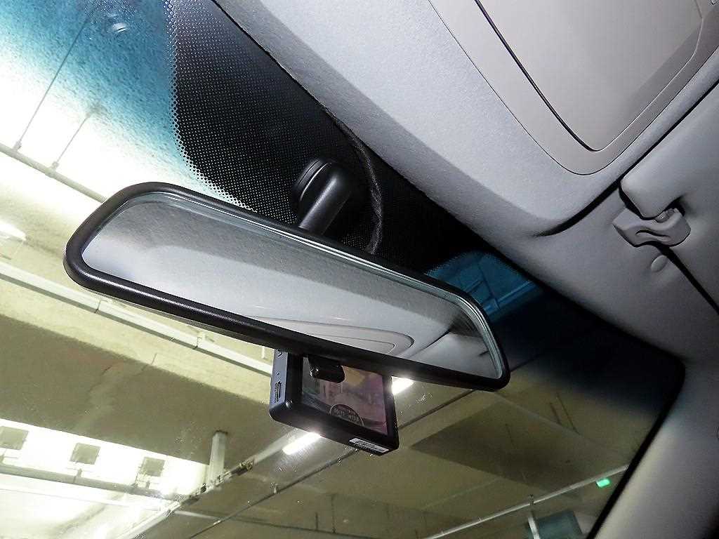 Ssangyong Tivoli 2015 Plateado - Importación desde Corea - HF Imports Iquique - Foto 16