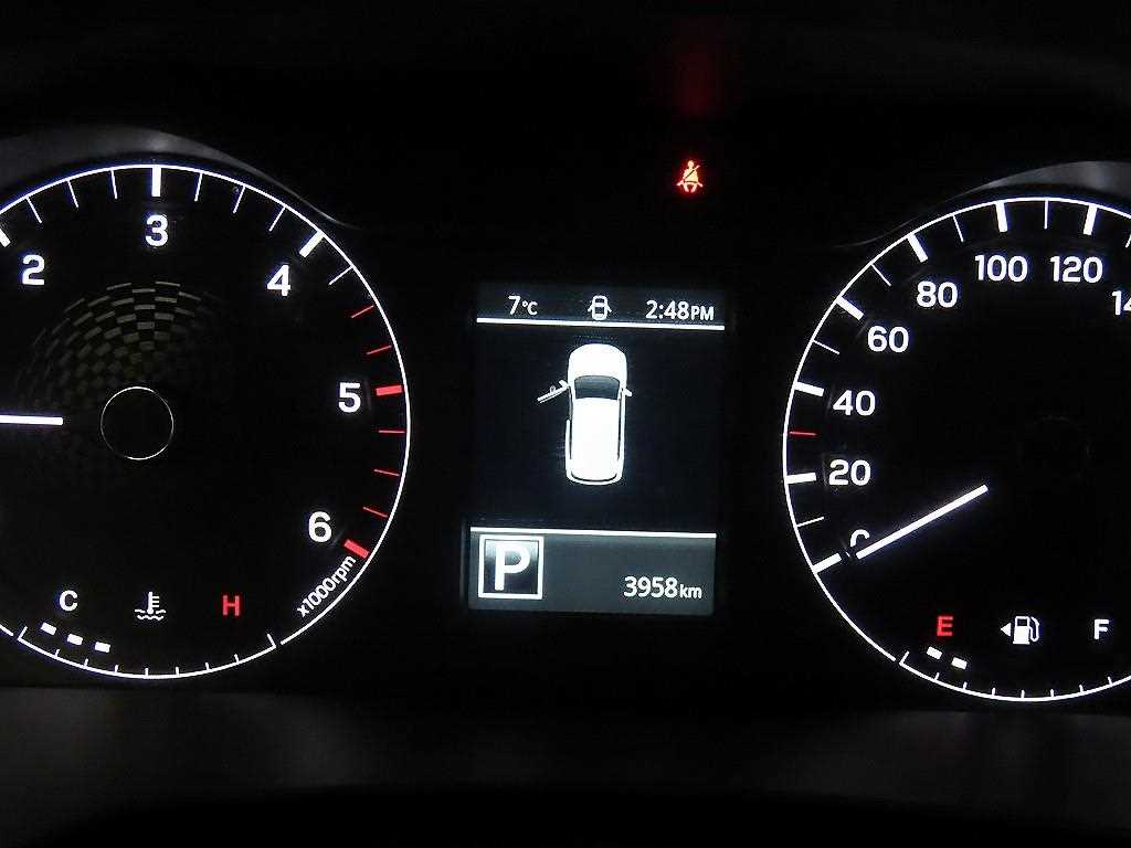 Ssangyong Rexton - Vista 9