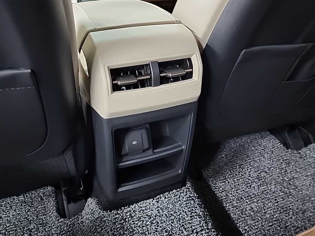 Ssangyong Action 2026 Negro - Importación desde Corea - HF Imports Iquique - Foto 14