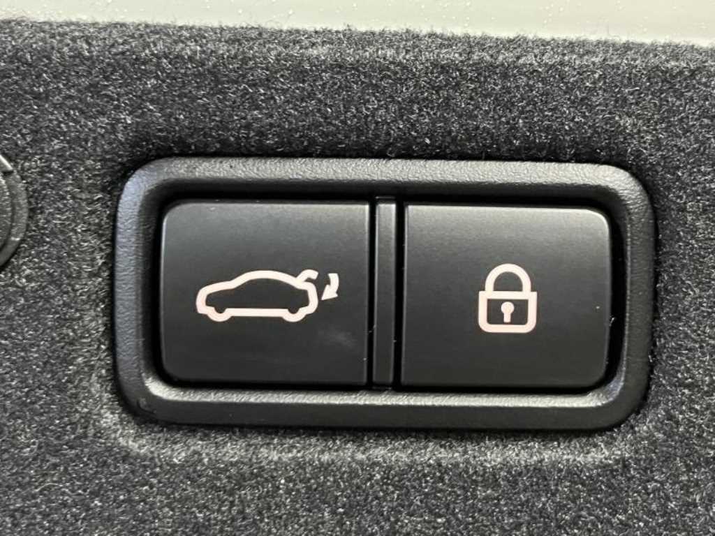 HYUNDAI Grandeur - Vista 6