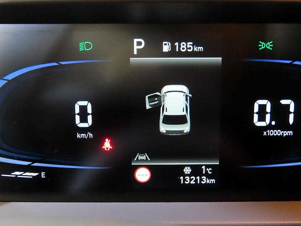 HYUNDAI Casper - Vista 9