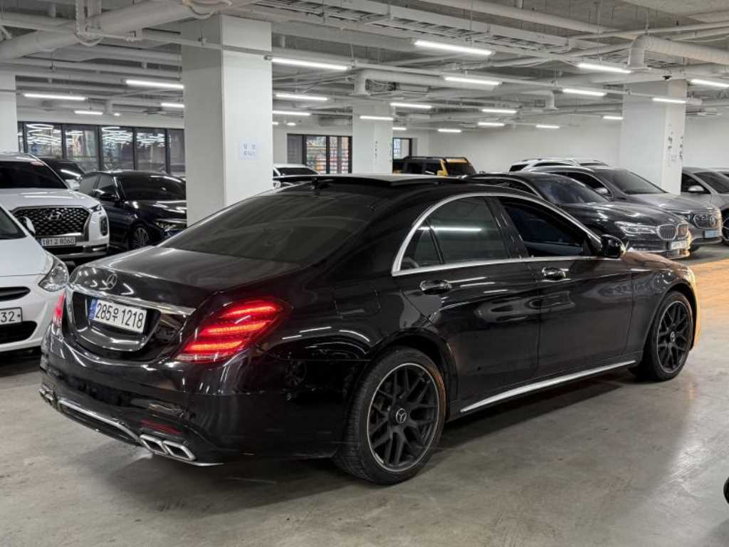 Mercedes Benz S Class - Vista 3