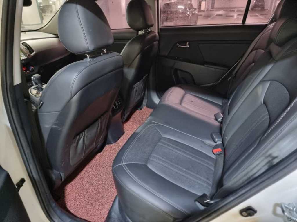 KIA Sportage - Vista 7