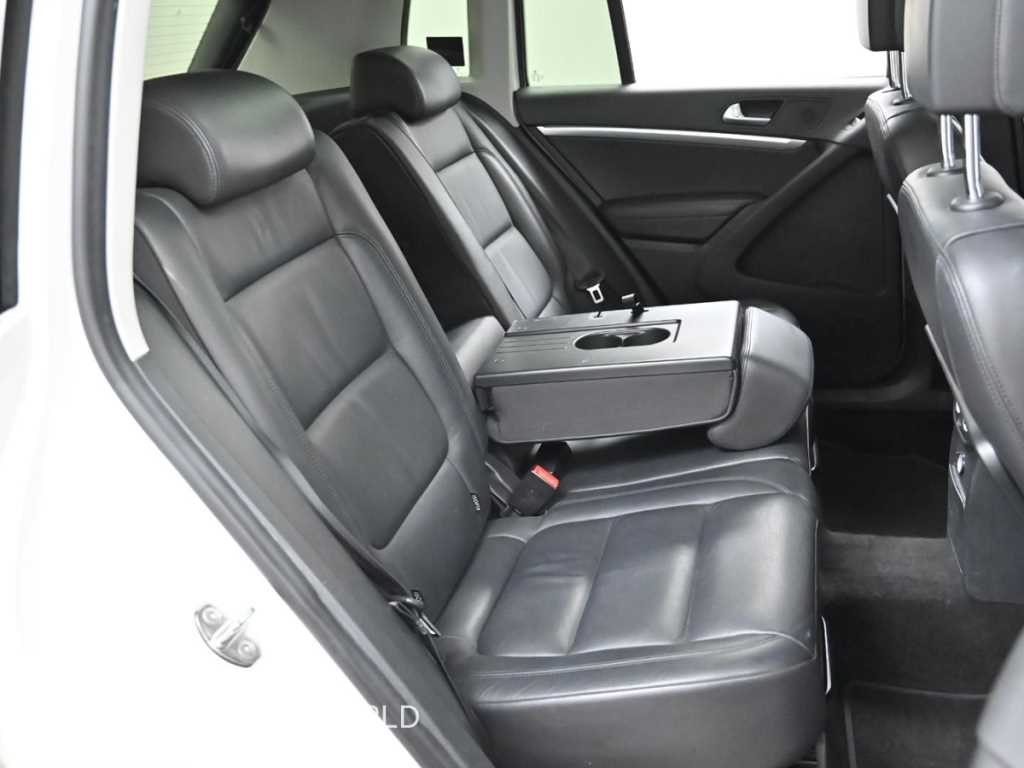 Volkswagen Tiguan - Vista 12