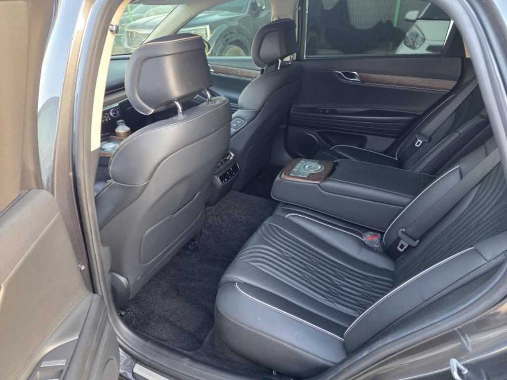 Genesis G80 - Vista 6