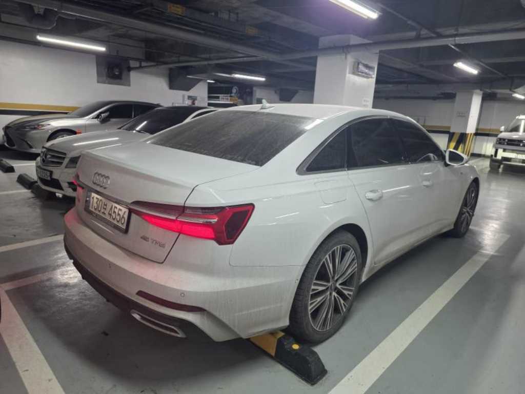 Audi A6 - Vista 4