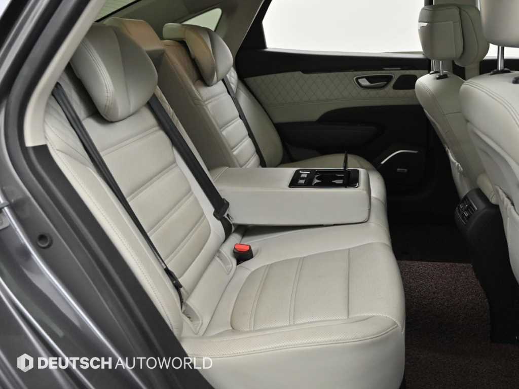 SAMSUNG SM6 - Vista 12