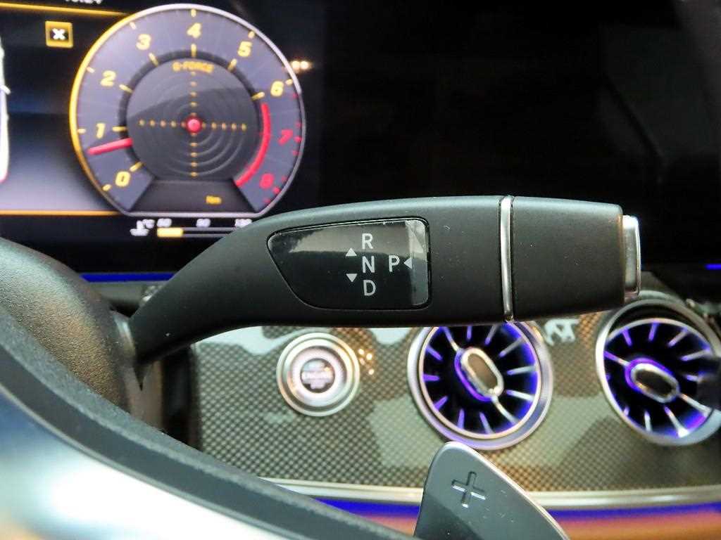 Mercedes Benz E class - Vista 11