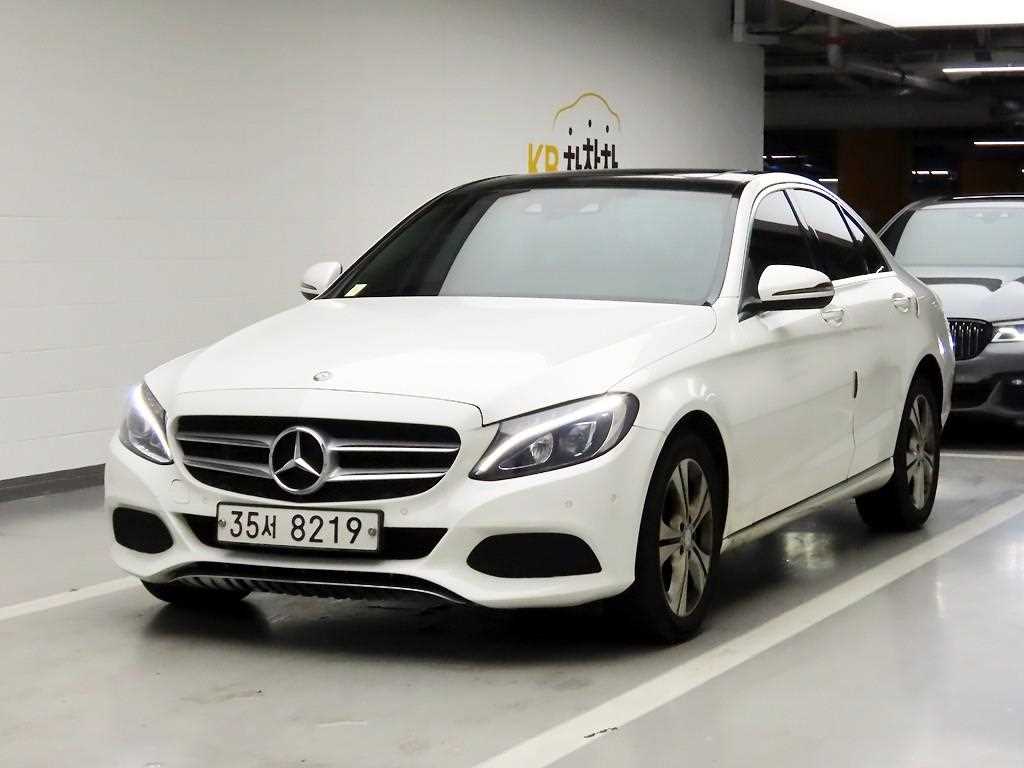 Mercedes Benz C Class 2017 - Importación desde Corea - HF Imports Iquique - Foto 1