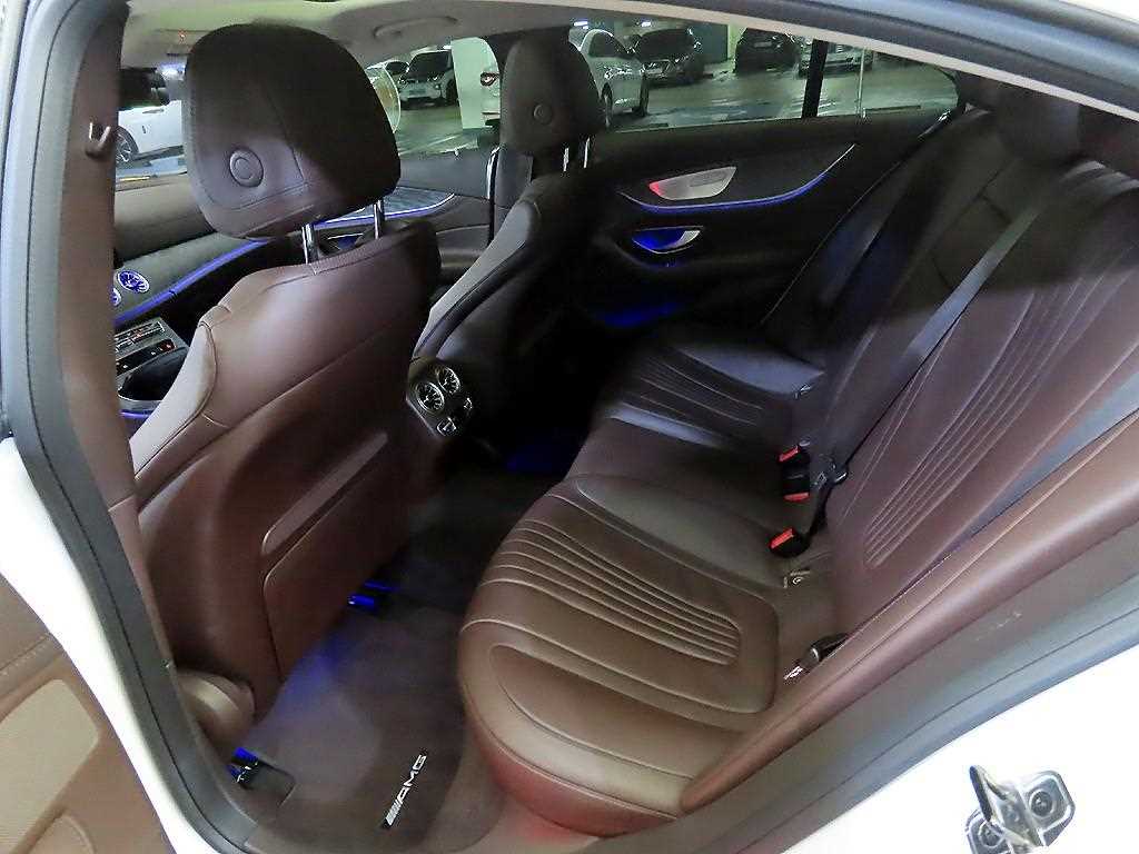 Mercedes Benz CLS Class - Vista 7