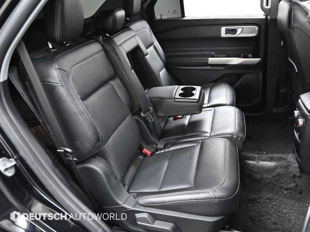 Ford Explorer - Vista 12