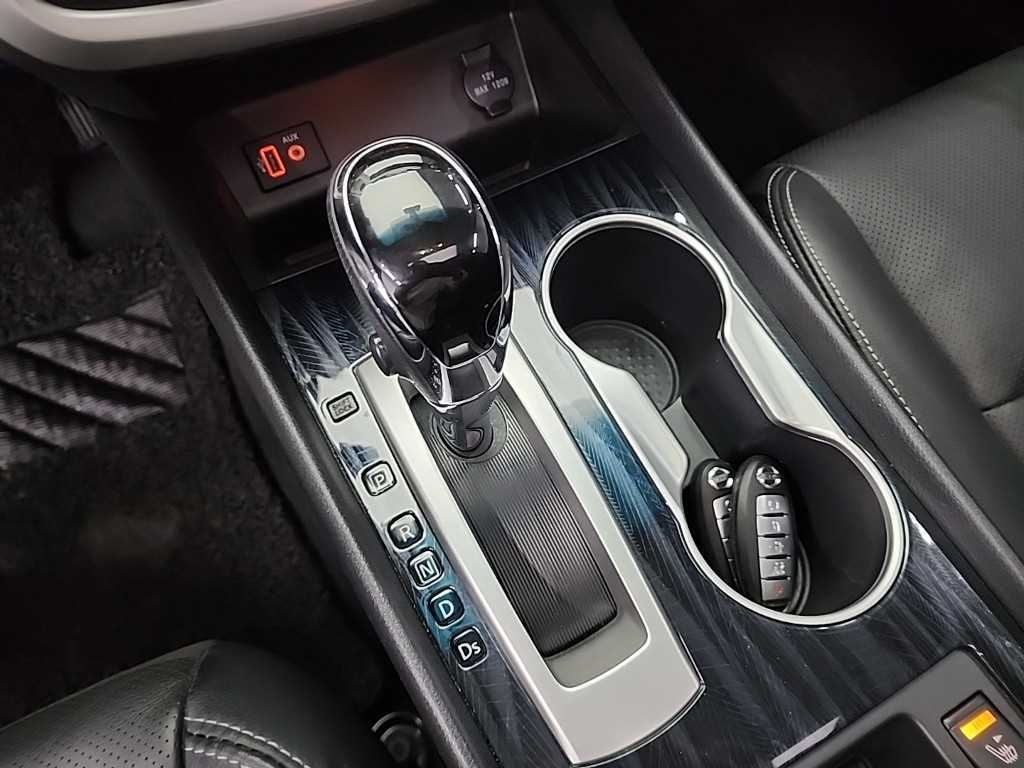 Nissan Altima - Vista 8