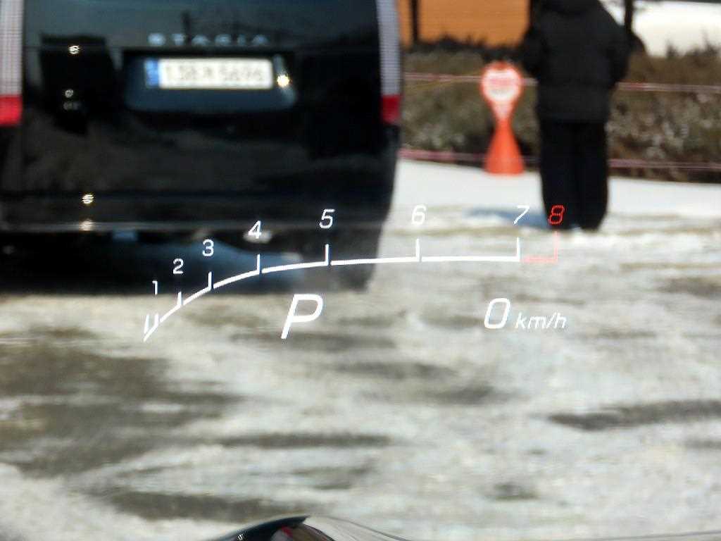 Mercedes Benz C Class - Vista 9