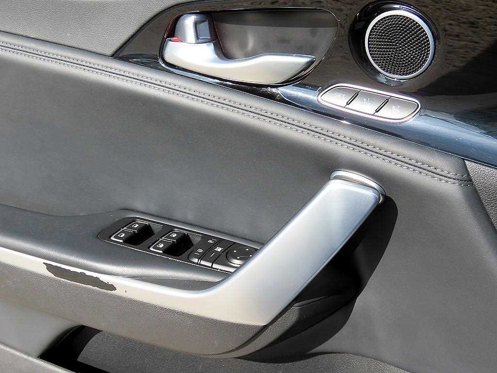 KIA Stinger - Vista 11